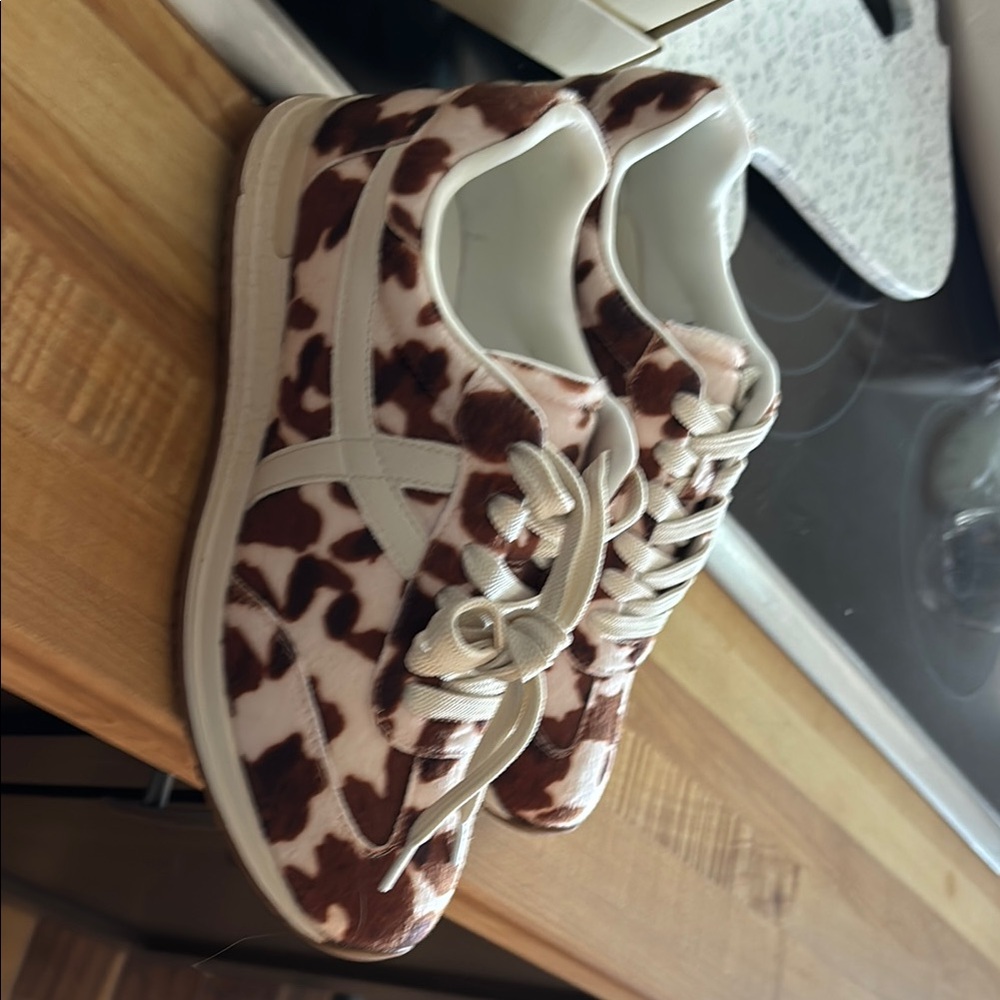 DV by Dolce Vita Brown and Cream Cow-Print Sneakers